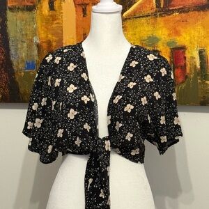 Lulus Floral Black Tie-Front Top